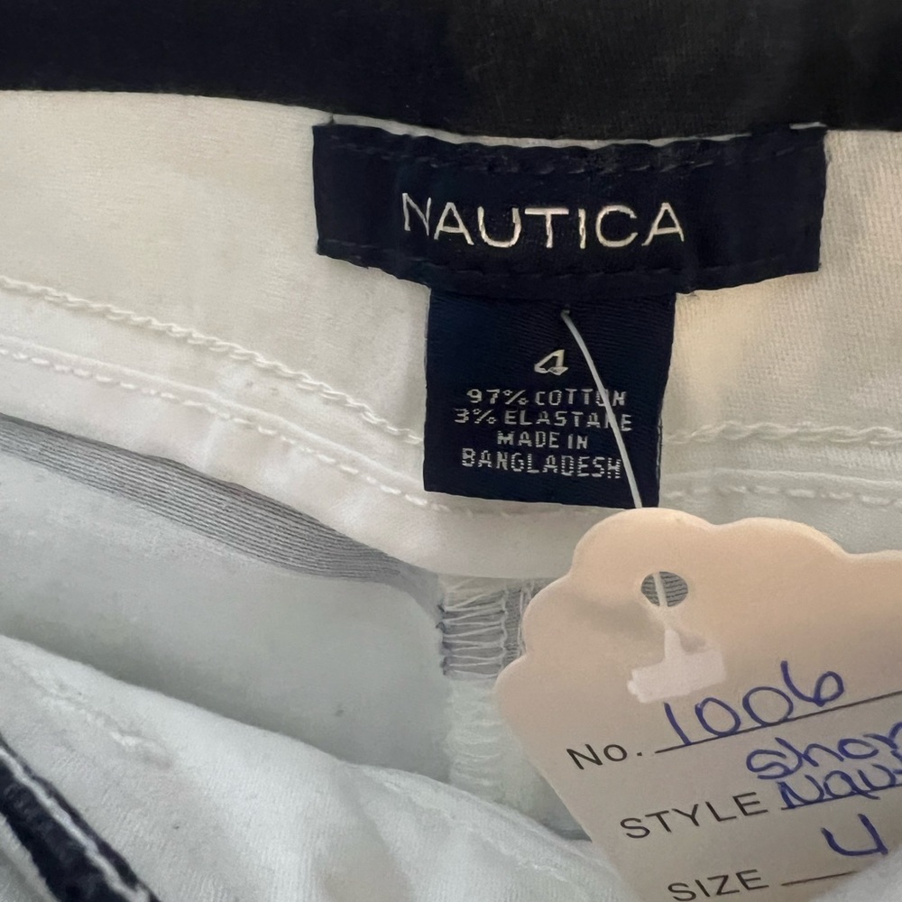 Náutica, white and dark blue, 4